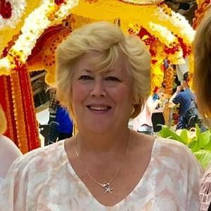 Meet your Posher, Donna